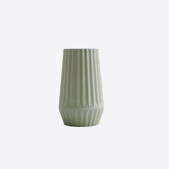 Point-Virgule vase rainuré en fibre de bambou vert ø 9.2cm H 15.2cm